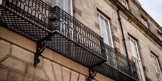 Tenement building