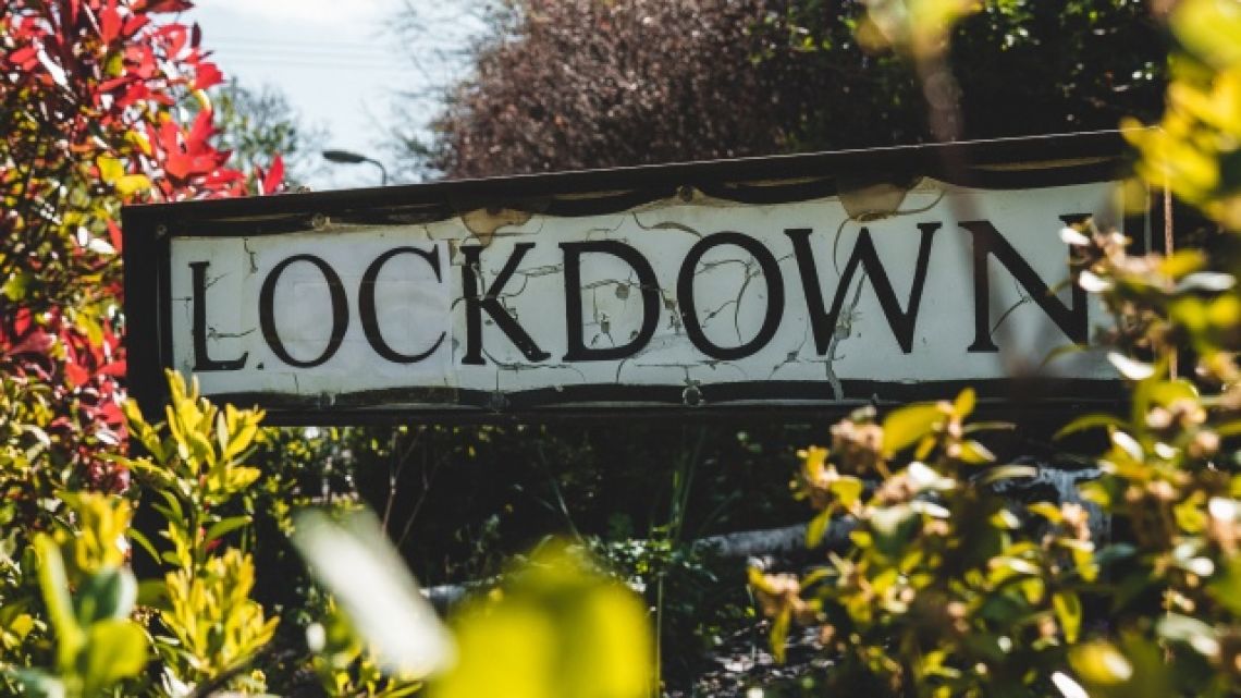 Lockdown sign:
